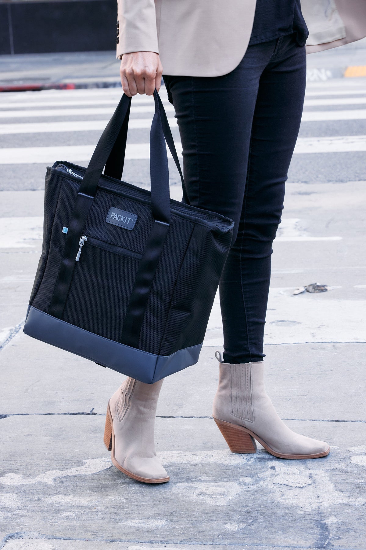 freezable-carry-tote-s7 freezable-carry-tote-black-gray-lifestyle-city-bag-only.jpg