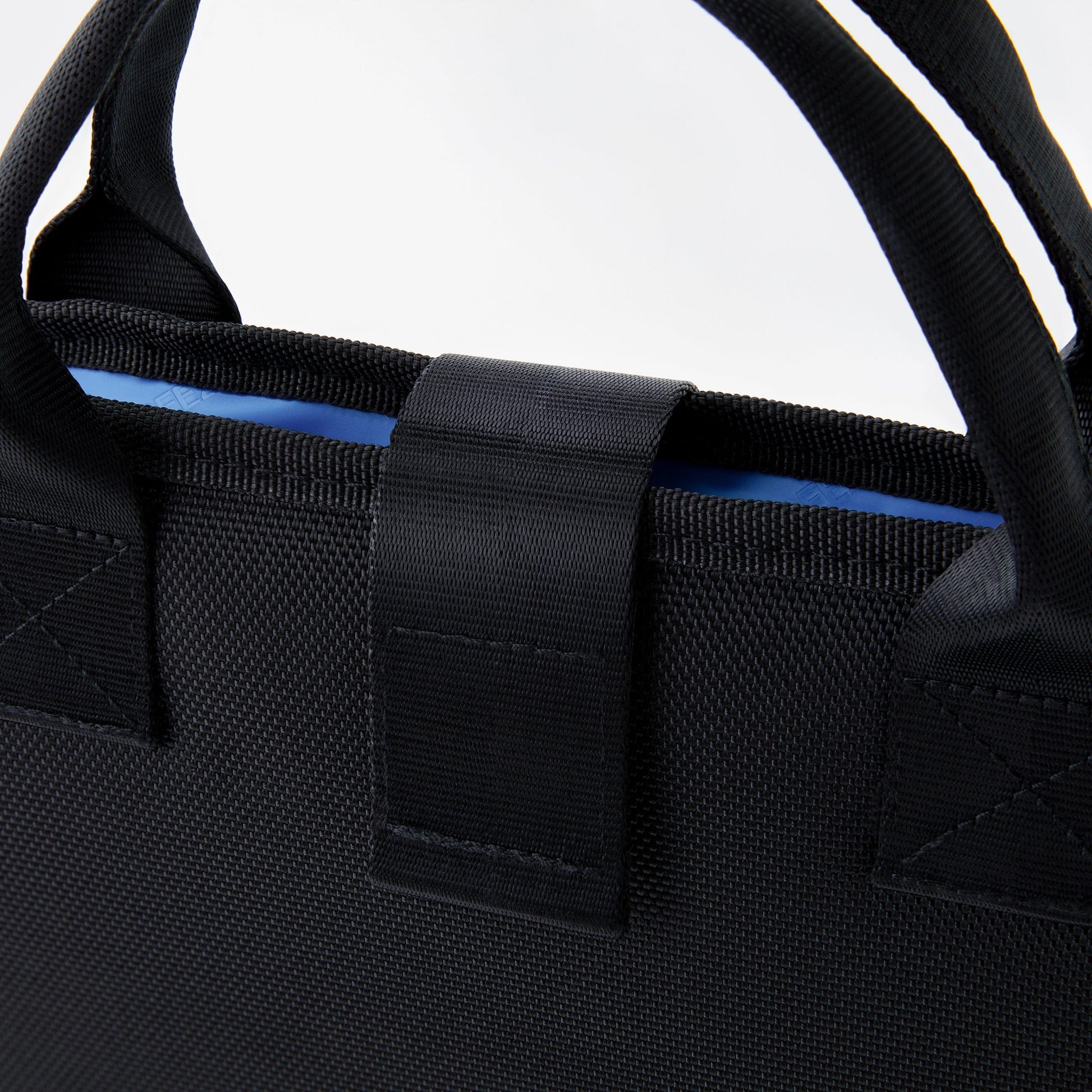 freezable-chill-board-large-y2 freezable-chill-board-large-black-ecofreeze-plus-zoom-handles.jpg