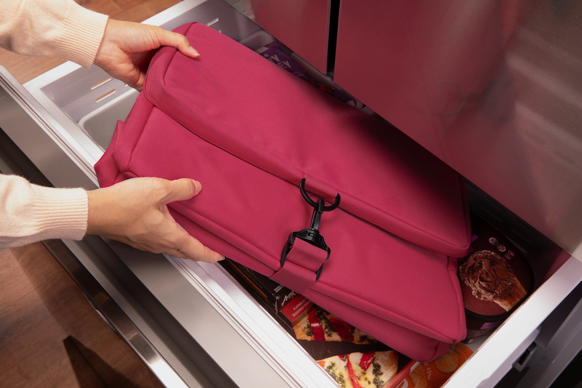freezable-market-tote-u6 freezable-market-tote-magenta-lifestyle-freezer.jpg