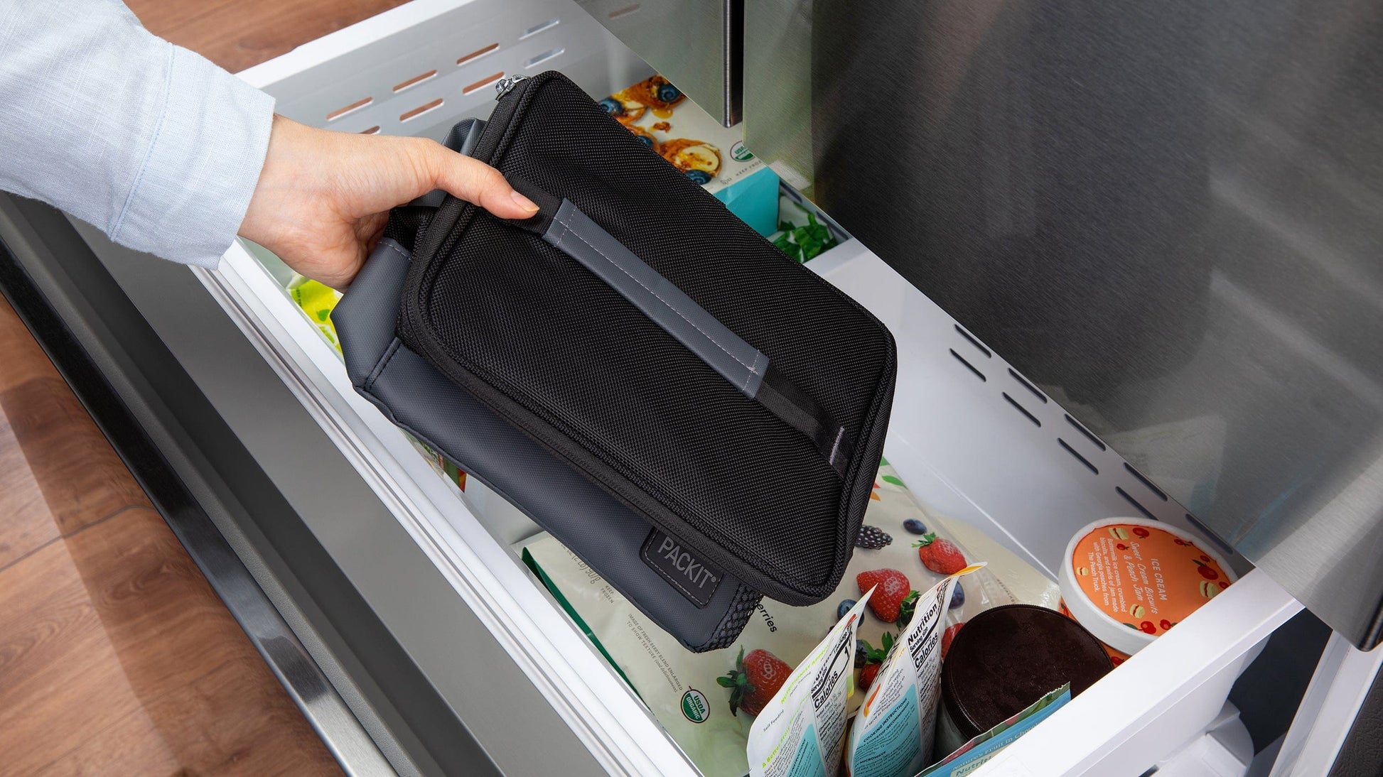 freezable-lunch-pail-x0 freezable-upright-lunch-pail-black-gray-freezer.jpg