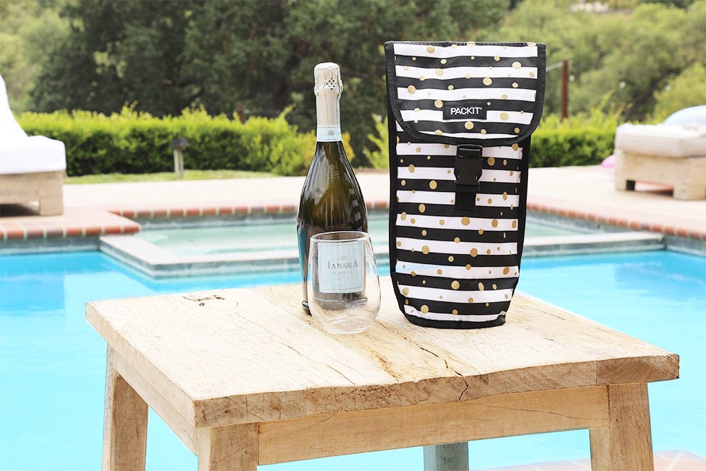 freezable-wine-bag-u1 freezable-wine-bag-celebration-dot-lifestyle-pool.jpg
