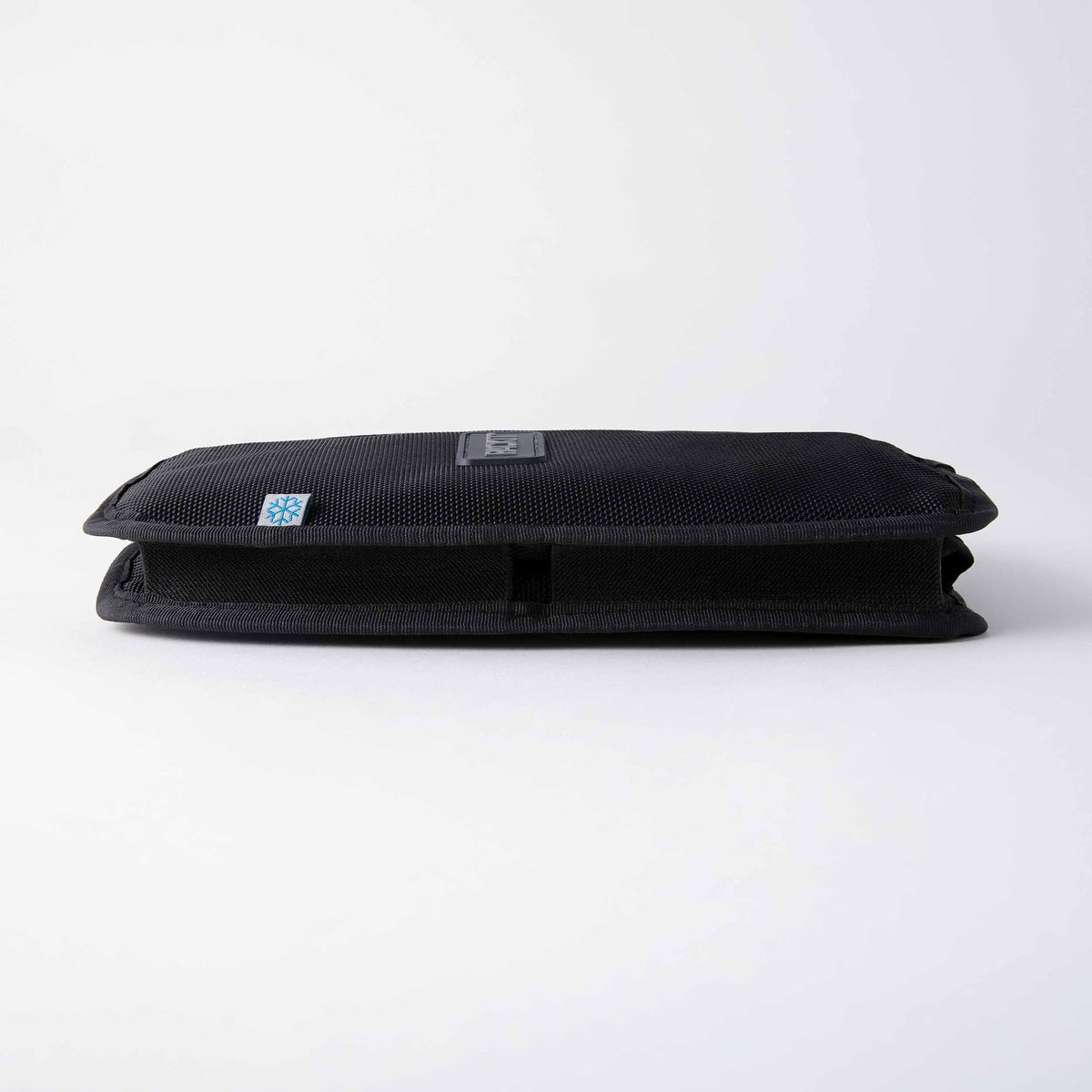 freezable-wine-cooler-n2 freezable-wine-cooler-black-flat.jpg